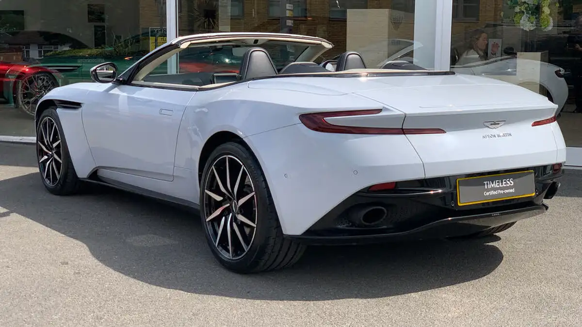 2021-aston-martin-db11-40-v8-503bhp-big-1