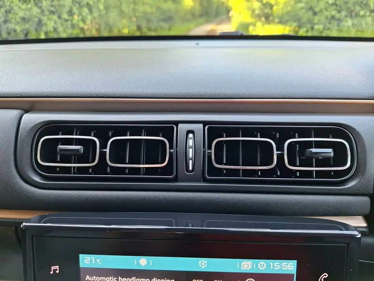 2019-citroen-c3-12-puretech-feel-nav-edition-82ps-ss-big-40