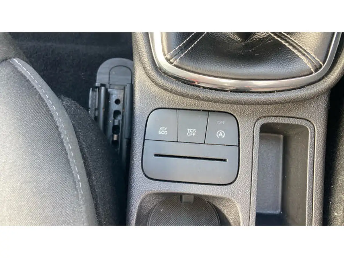 2018-ford-fiesta-11-ti-vct-zetec-3d-big-39