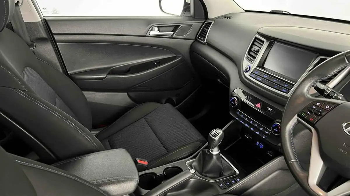 2018-hyundai-tucson-16-gdi-blue-drive-se-nav-big-33