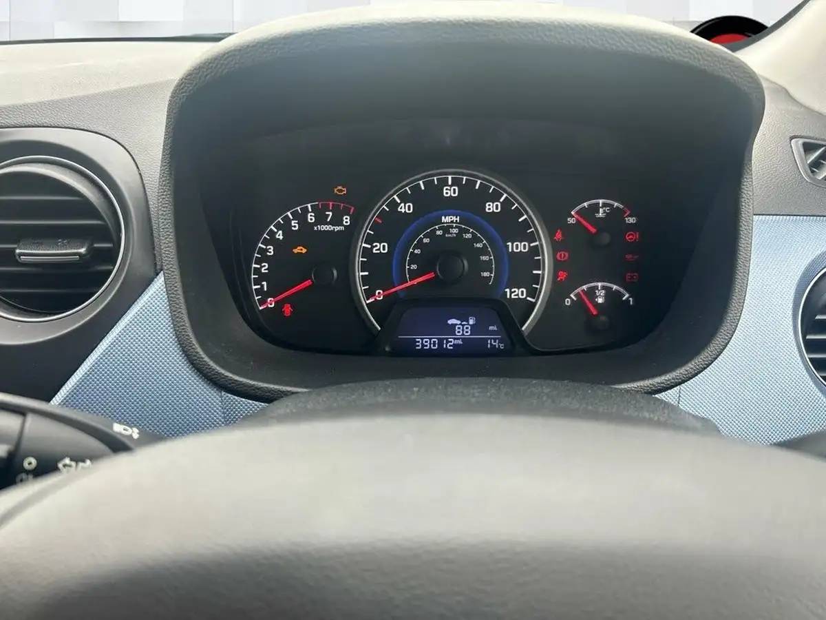 2016-hyundai-i10-12-se-big-10