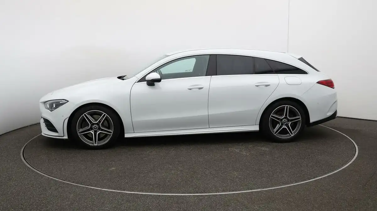 2022-mercedes-benz-cla-13-cla-200-amg-line-shooting-brake-5d-big-64