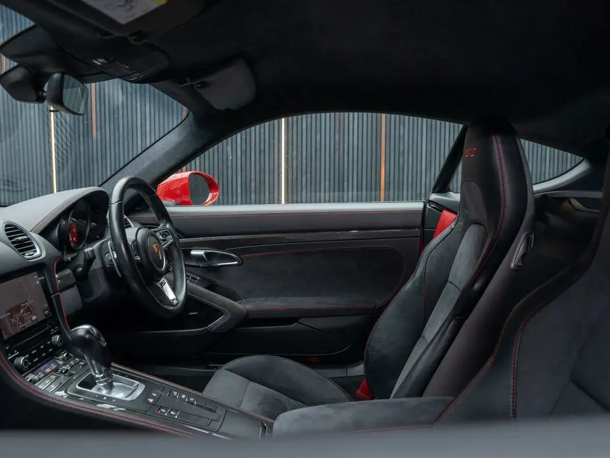 2018-porsche-cayman-718-25-cayman-gts-ss-pdk-big-42