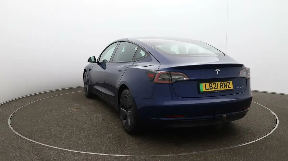 2021-tesla-model-3-e-long-range-4x4-big-61