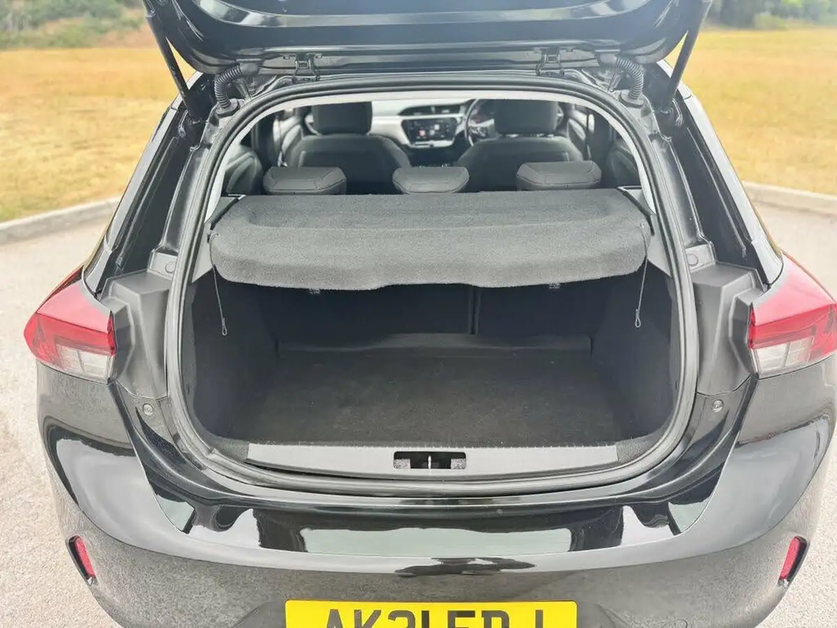2021-vauxhall-corsa-12i-se-big-42