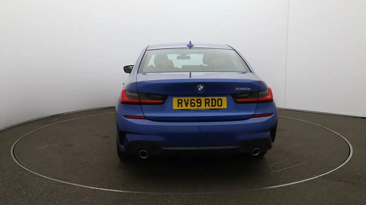 2019-bmw-3-series-20-330e-m-sport-plus-pack-big-57