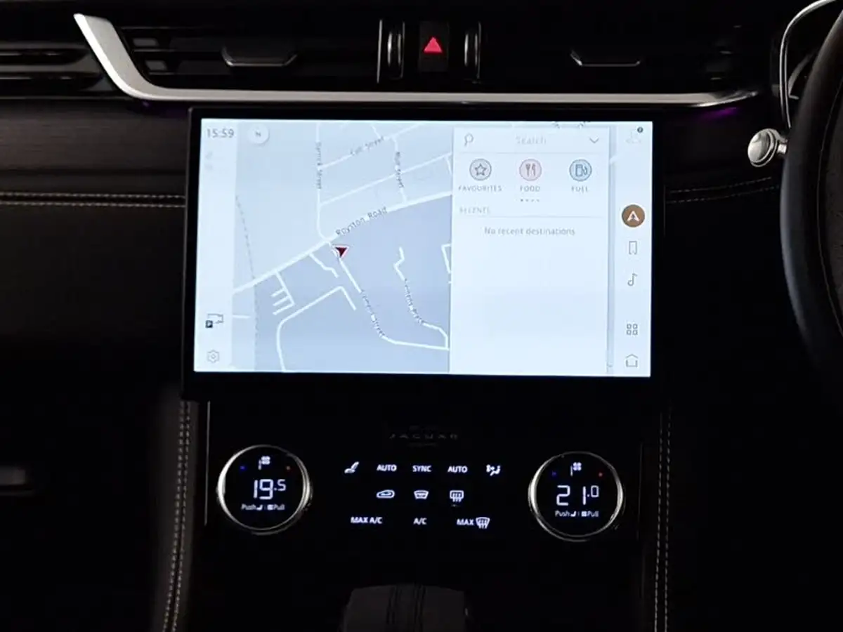 2022-jaguar-f-pace-20-p250-r-dynamic-black-big-9