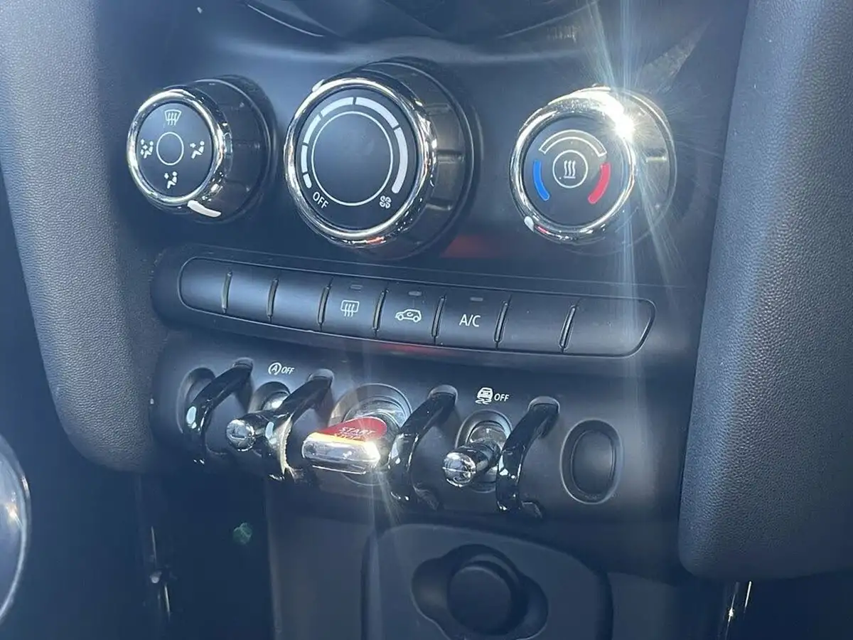 2018-mini-cooper-20-cooper-s-series-ii-ss-hatchback-5d-big-26