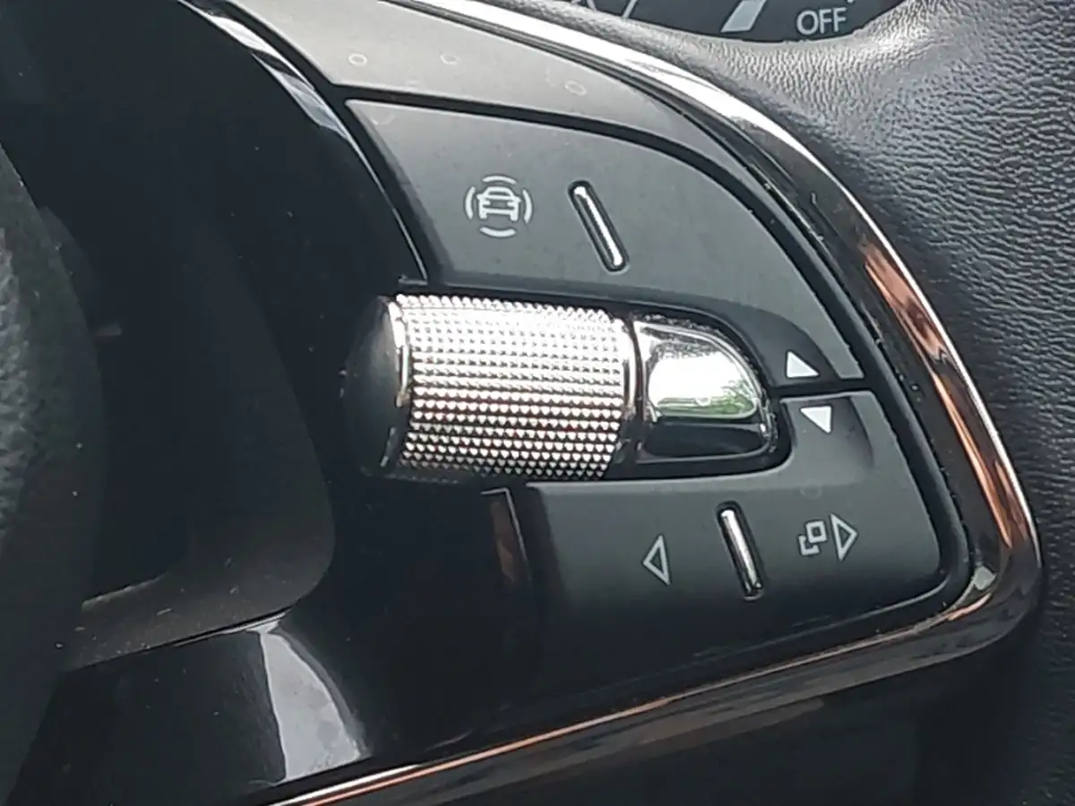 2020-kia-sportage-16crdi-2-48v-dct-big-18