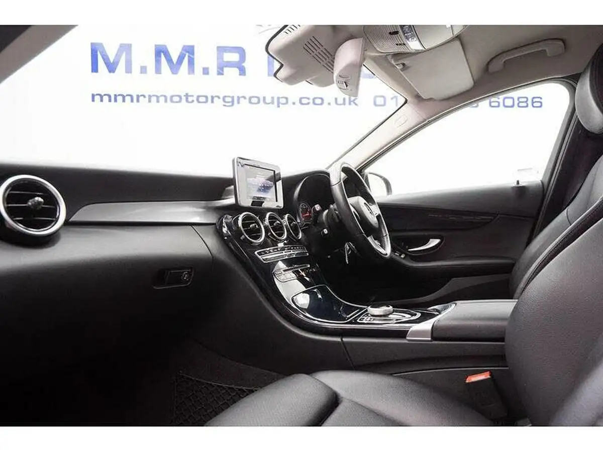 2017-mercedes-benz-c-class-20-c200-se-saloon-4d-9g-tronic-plus-big-22