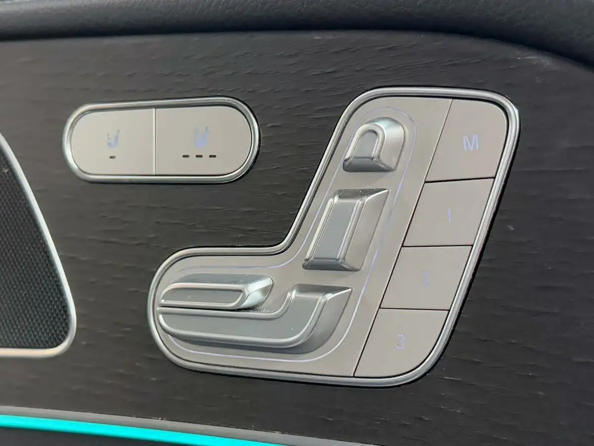 2021-mercedes-benz-gle-class-29d-gle350d-amg-line-premium-7-big-26