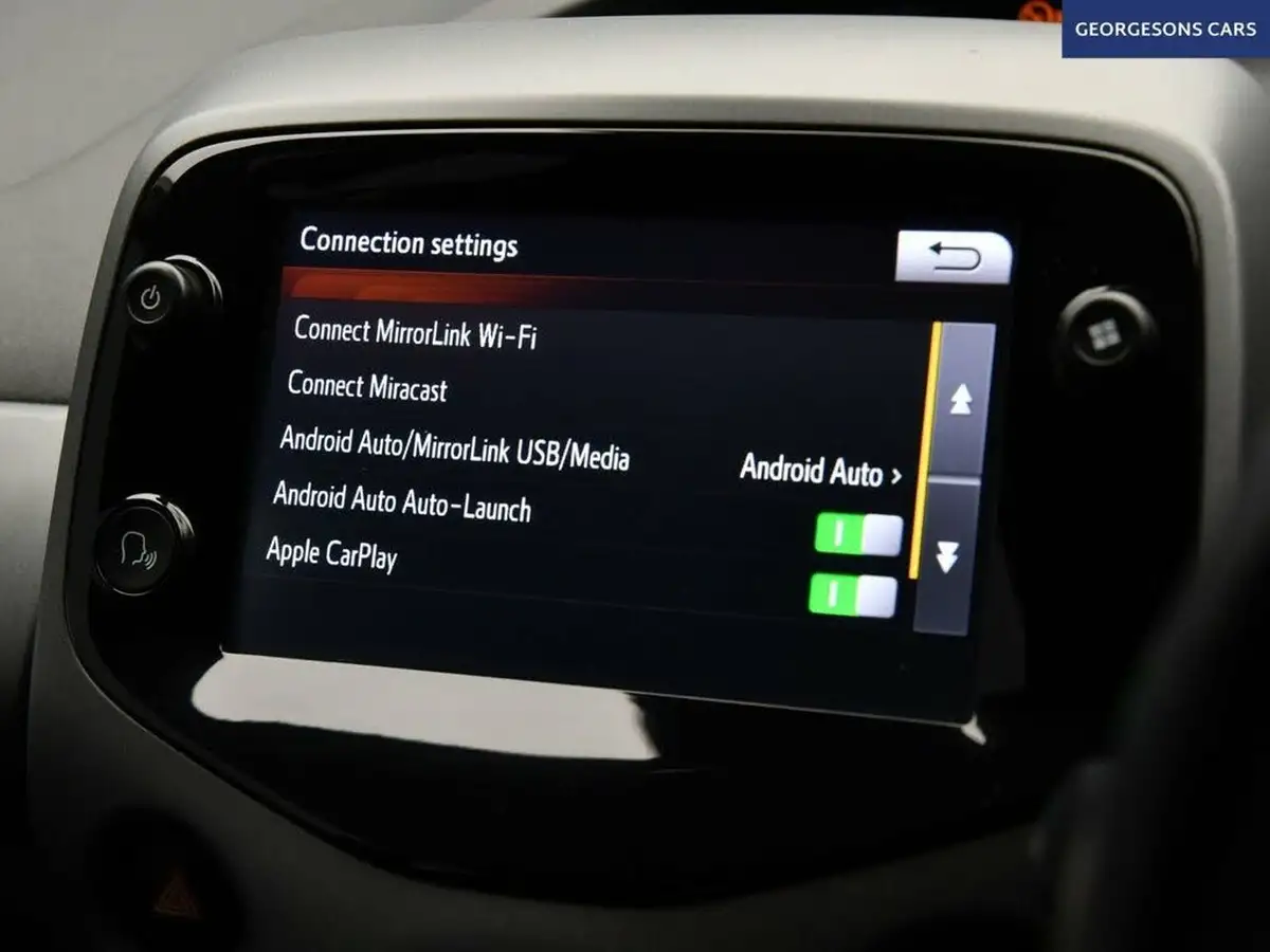 2022-toyota-aygo-10-vvt-i-x-play-big-31