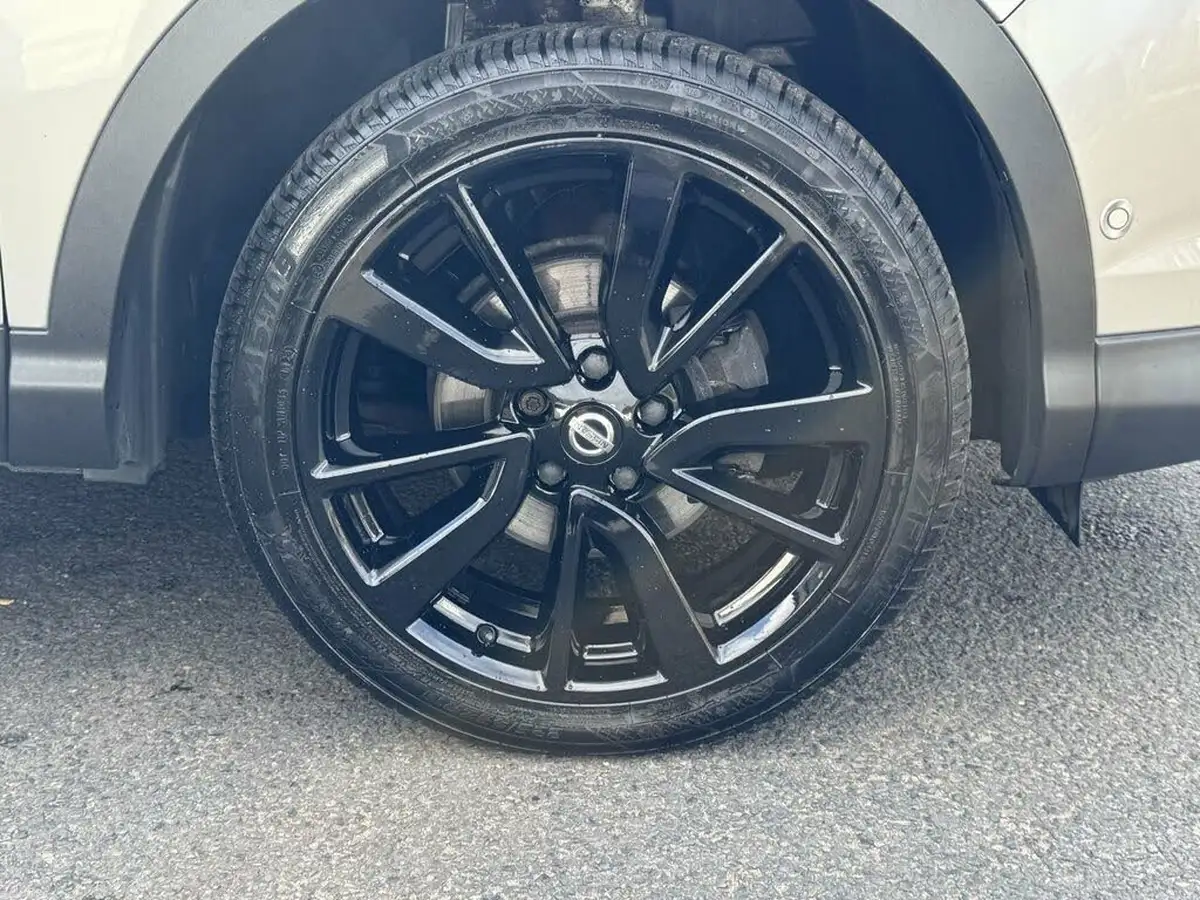 2017-nissan-qashqai-16dci-tekna-big-20