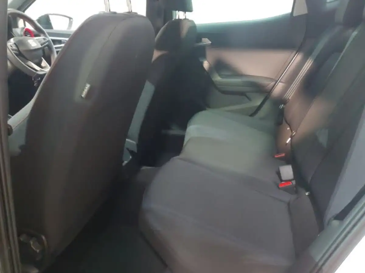 2022-seat-arona-10-tsi-fr-dsg-big-5