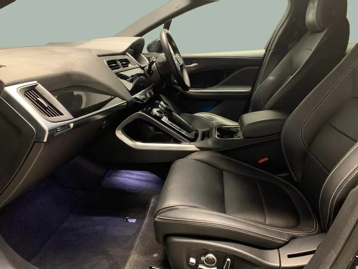 2021-jaguar-i-pace-ev400-hse-big-3