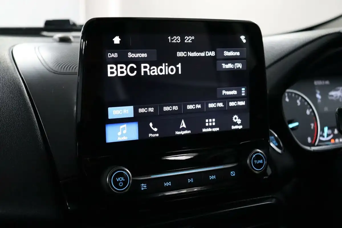 2018-ford-ecosport-10t-st-line-125ps-auto-big-38