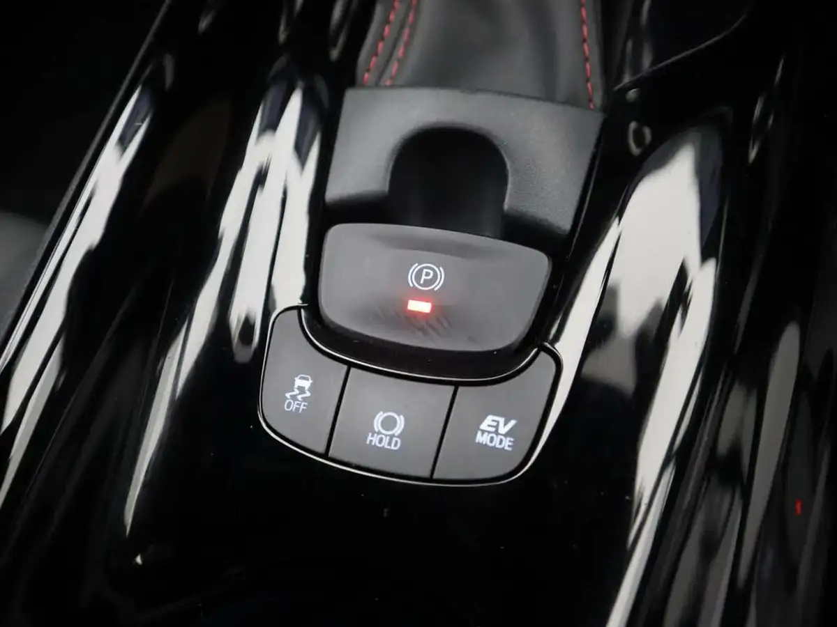 2023-toyota-c-hr-20-vvt-i-gr-sport-181bhp-big-30