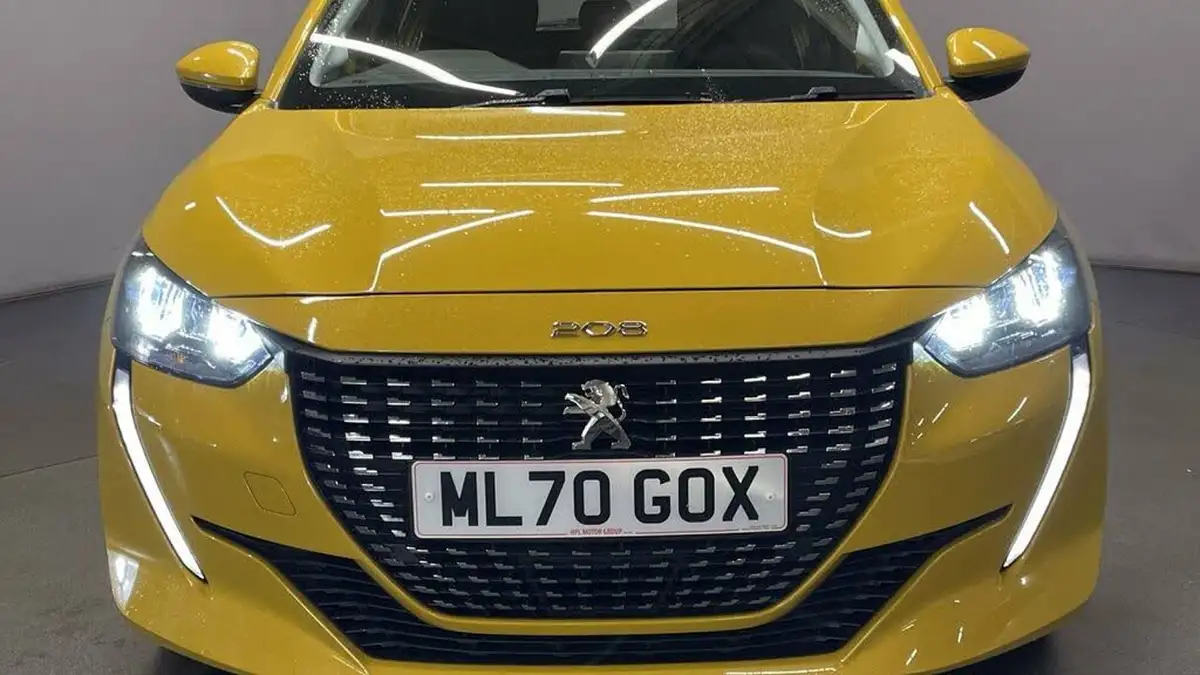 2021-peugeot-208-12-puretech-active-premium-75bhp-big-9