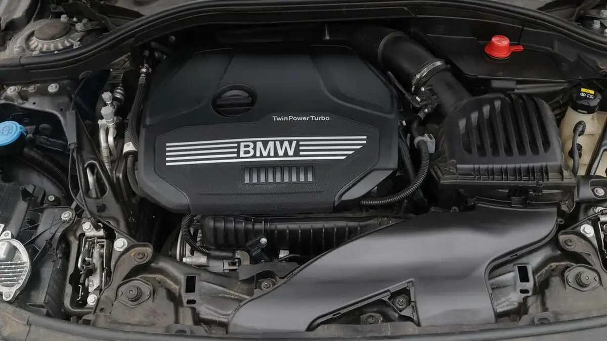 2022-bmw-1-series-15-118i-sport-big-19