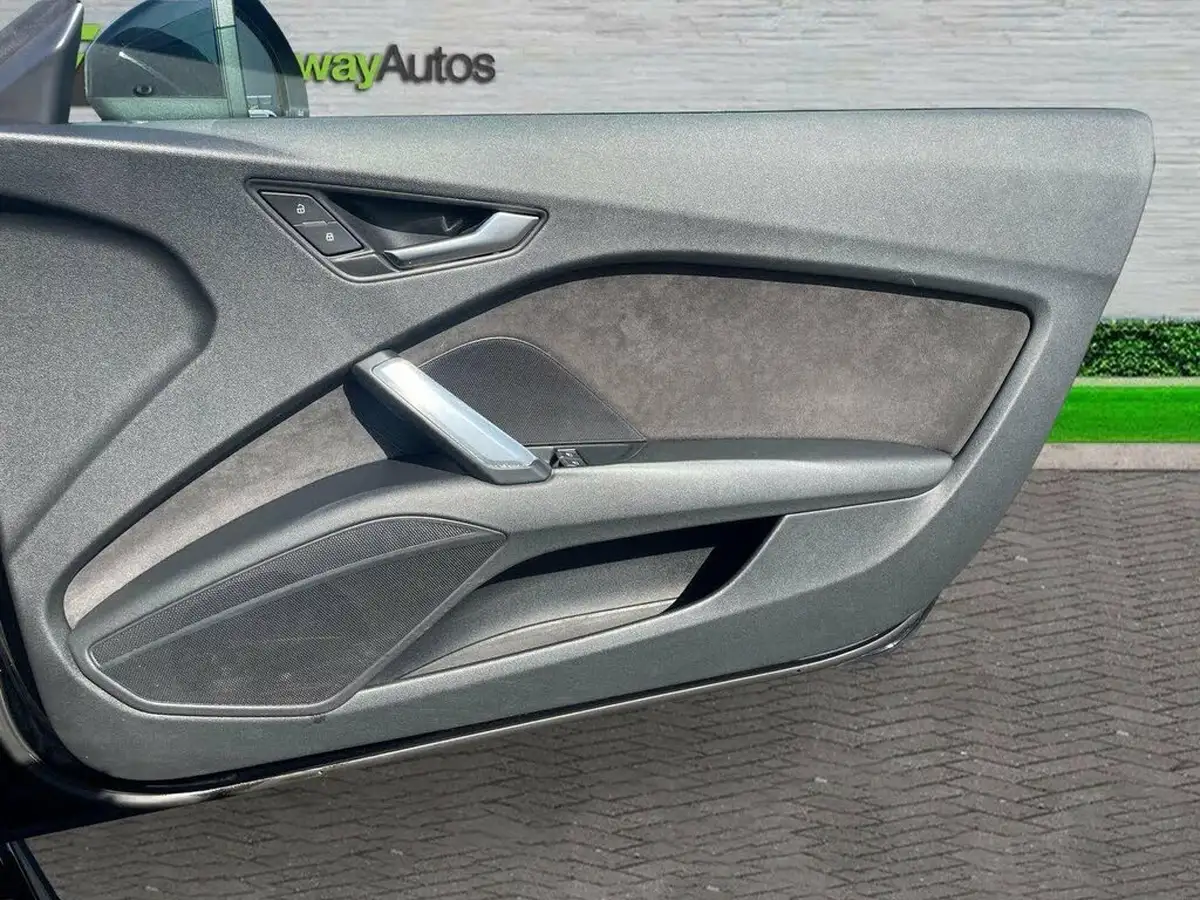 2017-audi-tt-coupe-20tdi-ultra-s-line-big-25