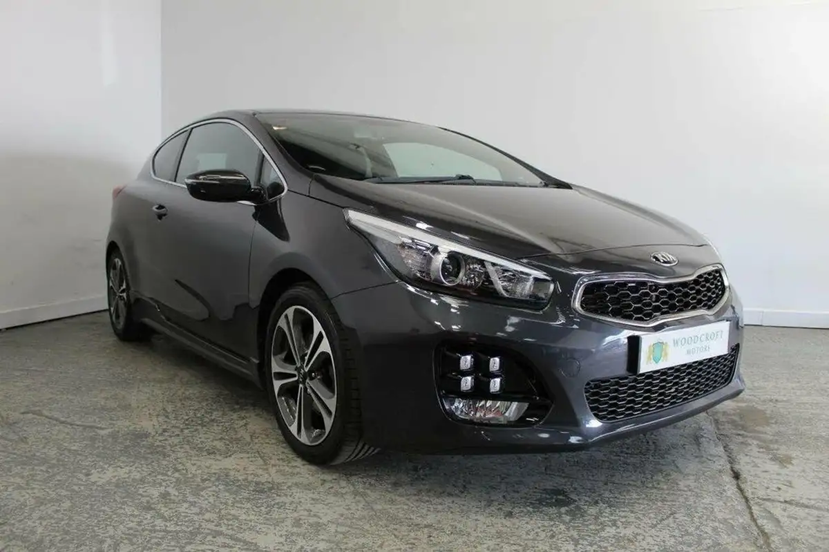 2017-kia-pro-ceed-16crdi-gt-line-big-0