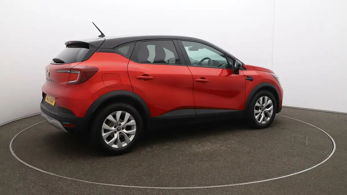 2021-renault-captur-13-tce-iconic-140ps-big-51