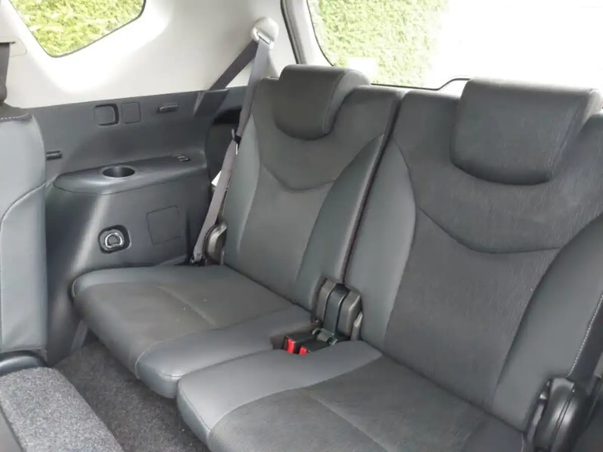 2020-toyota-prius-18-vvt-i-excel-big-15
