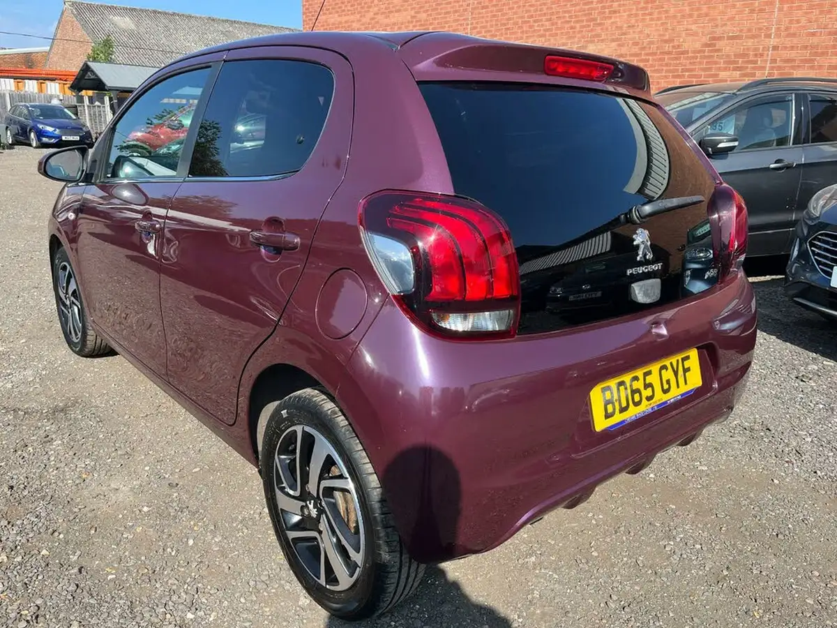2015-peugeot-108-12-puretech-allure-hatchback-5d-big-5