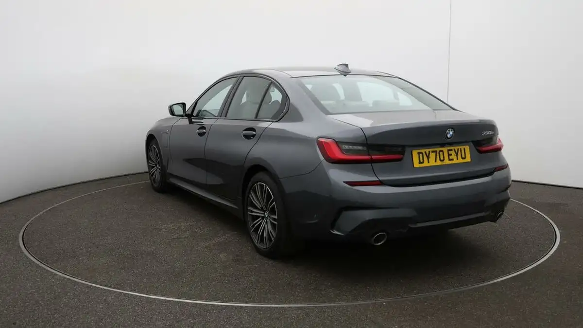 2020-bmw-3-series-20-330e-m-sport-saloon-4d-big-53
