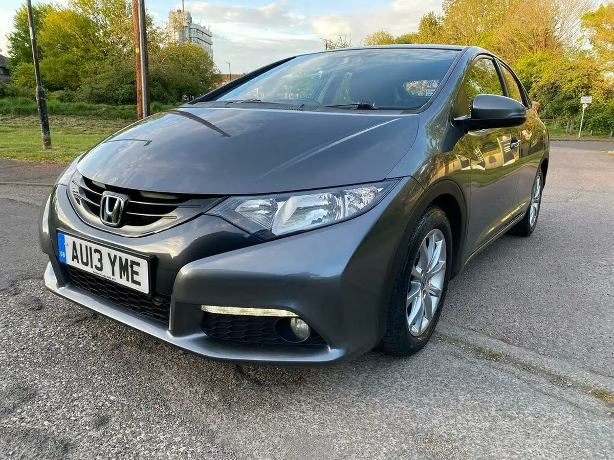 2013-honda-civic-18-es-auto-big-4