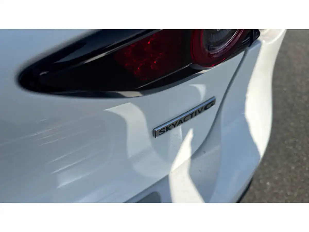 2020-mazda-mazda3-20-se-l-lux-122ps-hatchback-5d-big-40