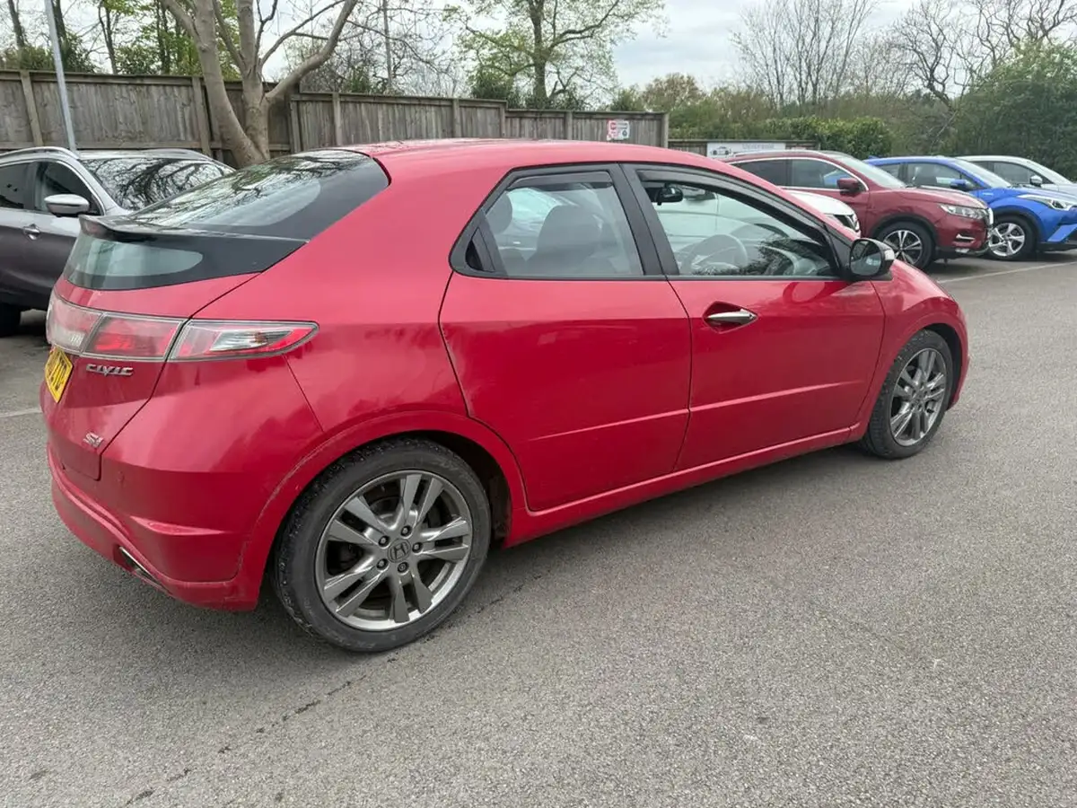 2010-honda-civic-18-si-i-vtec-big-3