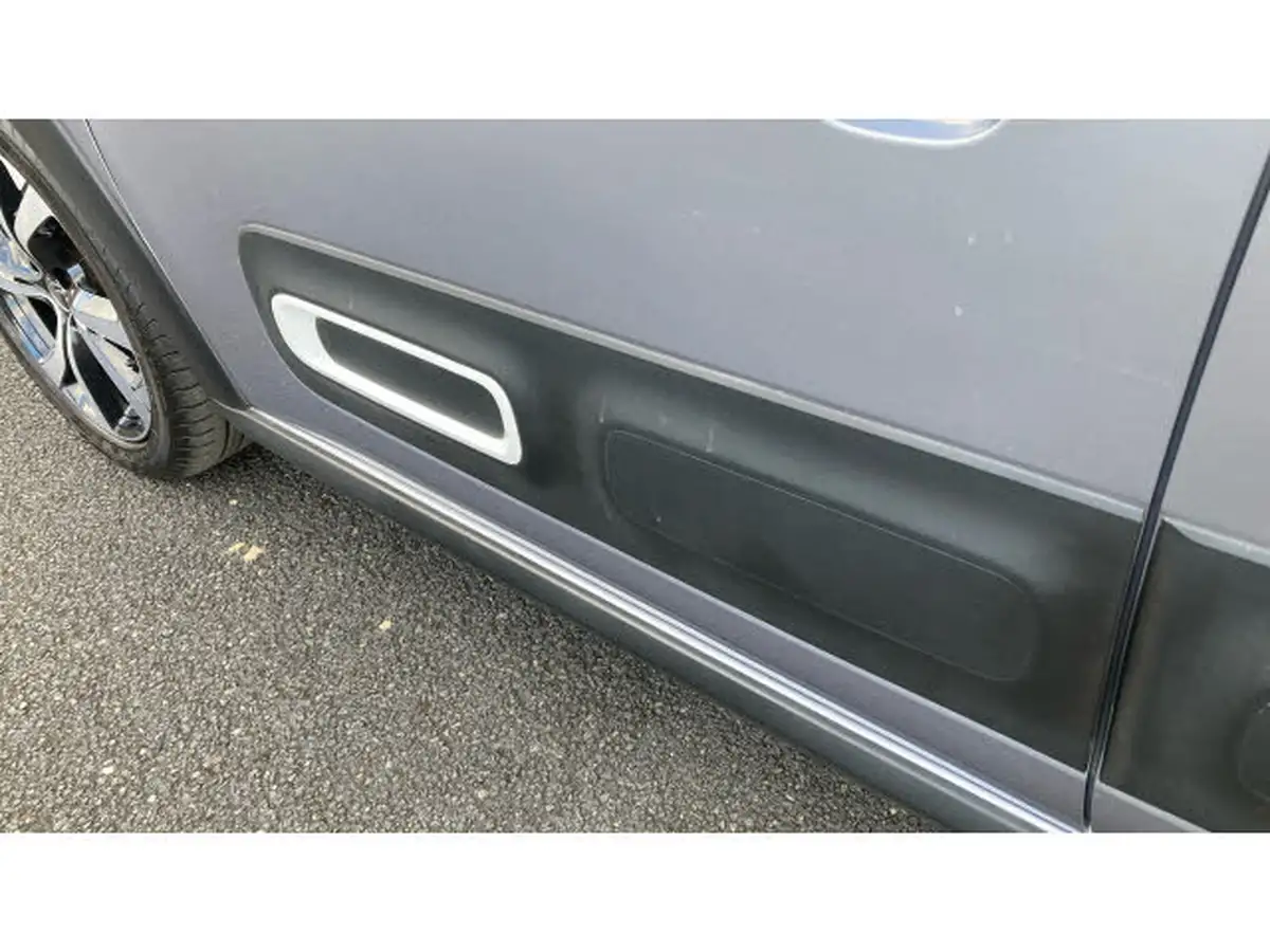 2022-citroen-c3-12-puretech-shine-plus-110ps-ss-eat6-big-23