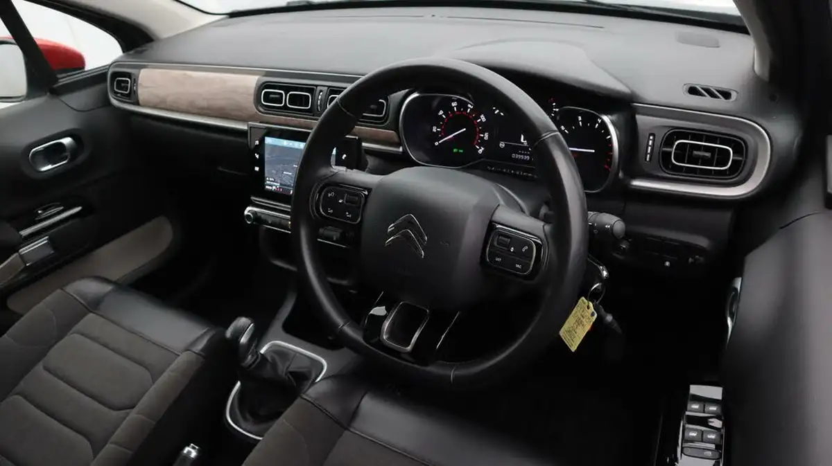 2021-citroen-c3-12-puretech-shine-plus-83ps-big-9