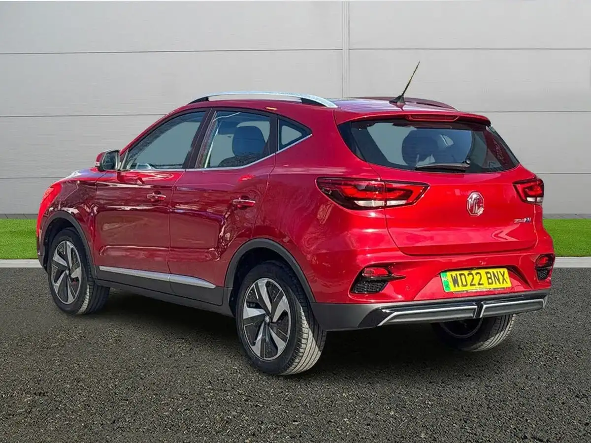 2022-mg-zs-suv-e-trophy-ev-156ps-long-range-big-4