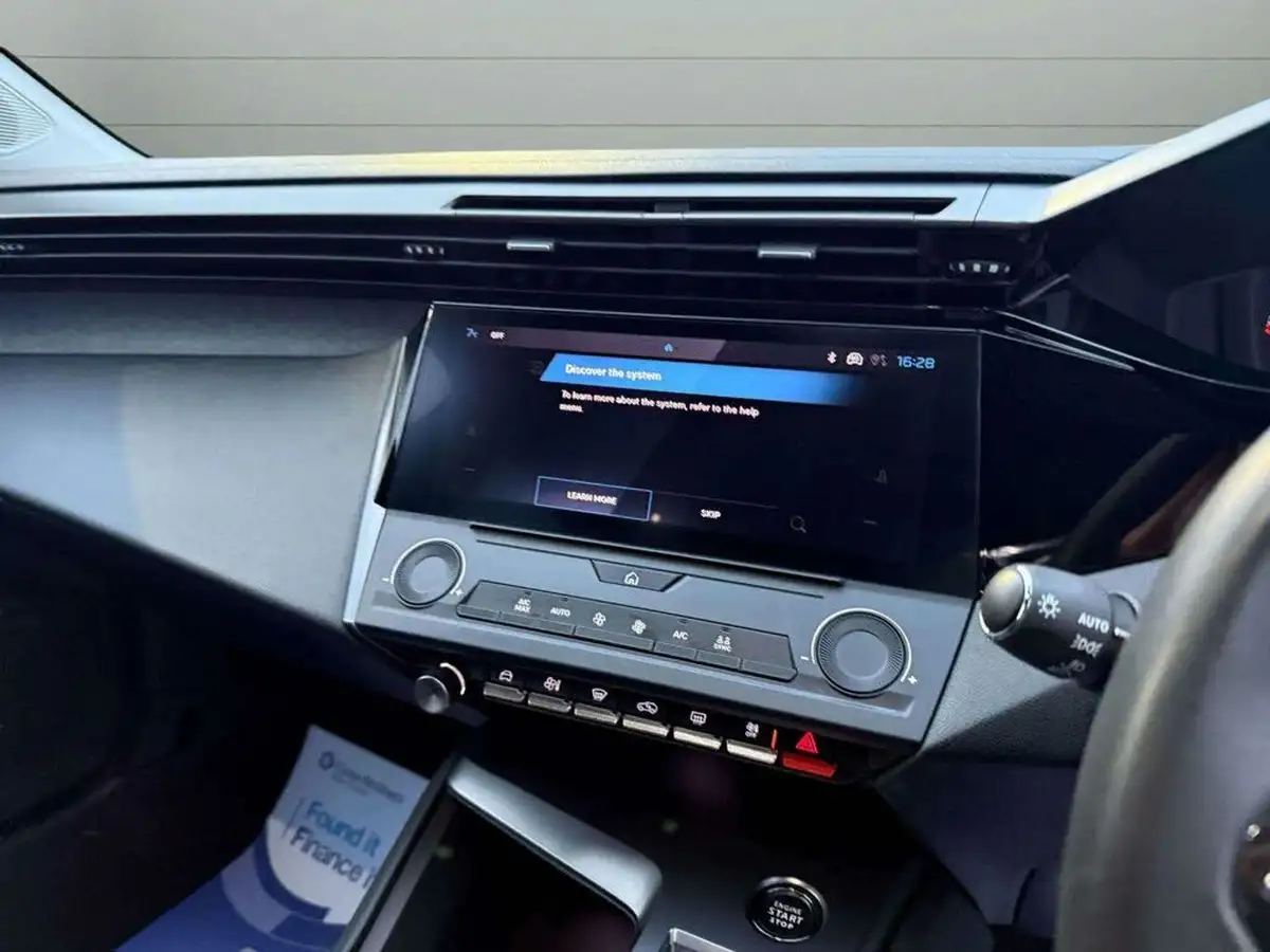 2022-peugeot-308-15-bluehdi-active-premium-eat8-big-23