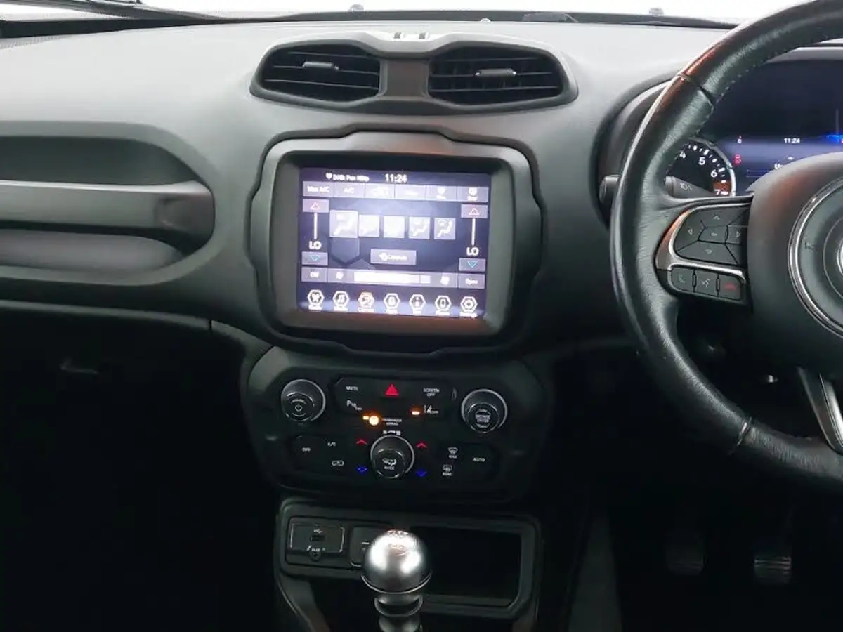 2021-jeep-renegade-10-gse-limited-big-9