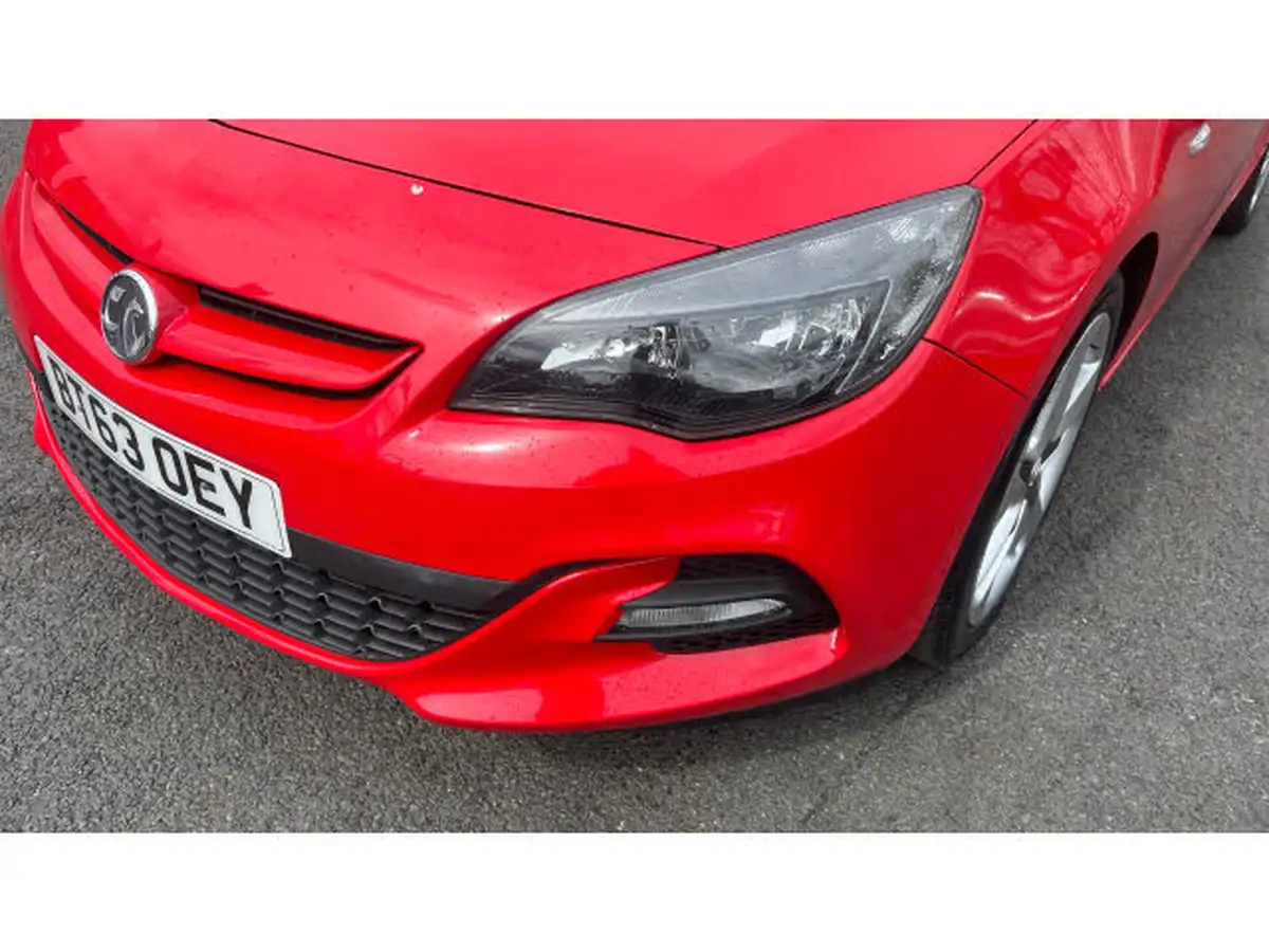 2013-vauxhall-astra-16-limited-edition-big-22