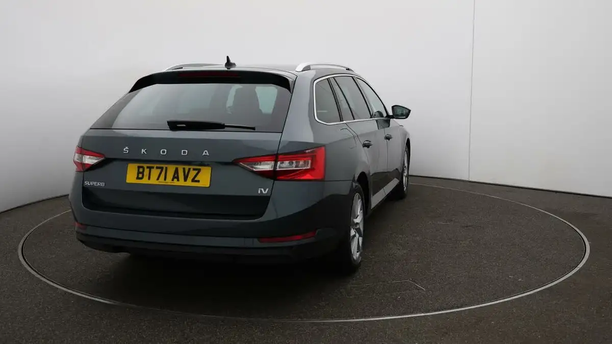 2021-skoda-superb-14-tsi-se-technology-156ps-estate-big-48