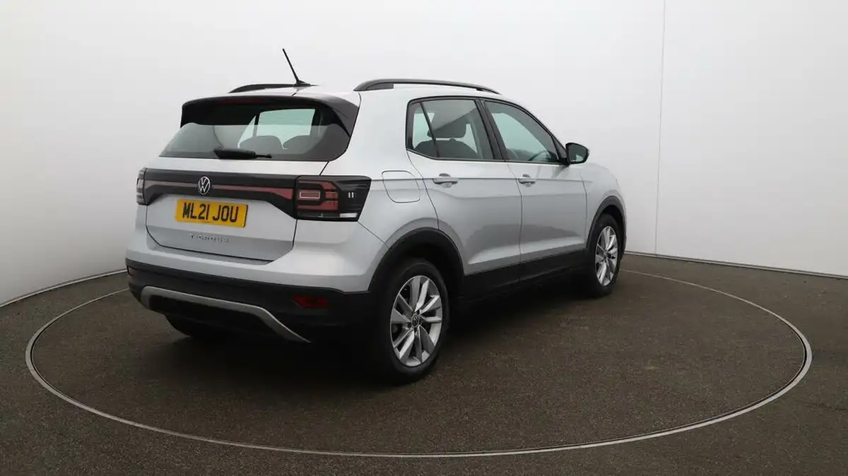 2021-volkswagen-t-cross-10-tsi-se-115ps-big-45