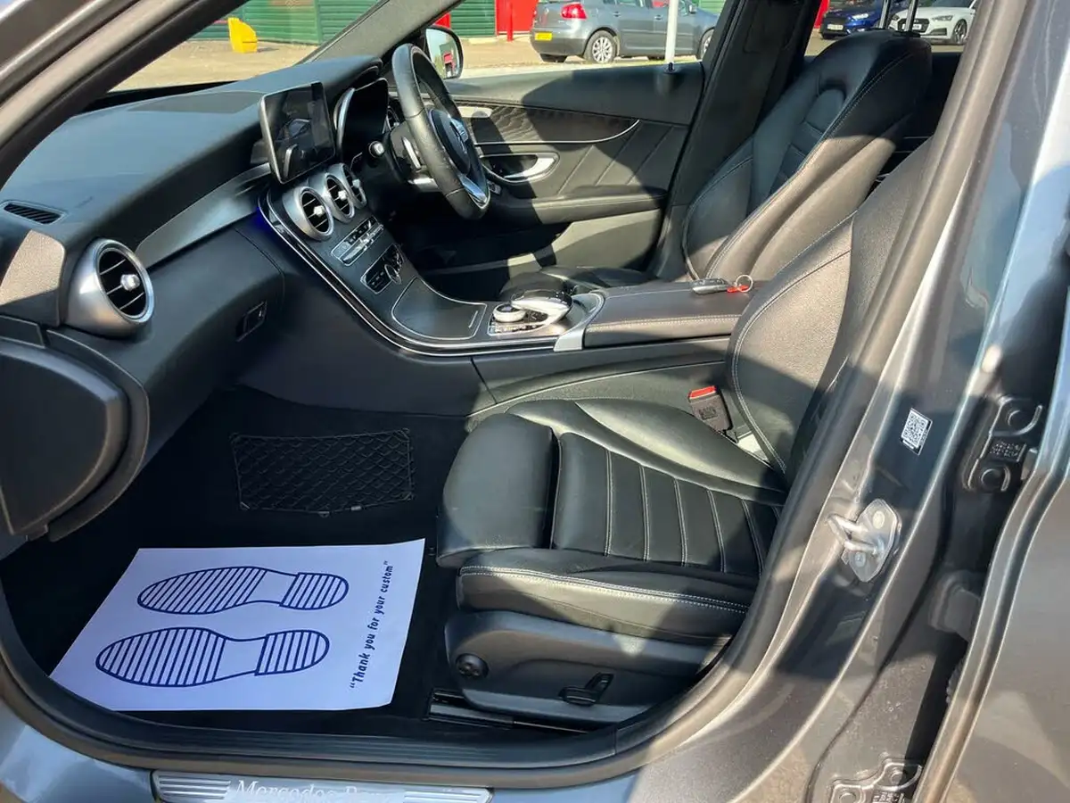 2020-mercedes-benz-c-class-20d-c220d-amg-line-premiumss-saloon-4d-big-20