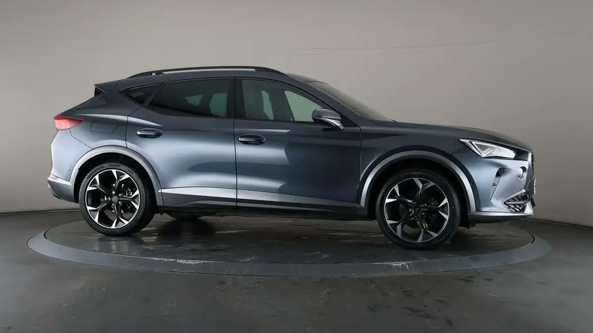 2021-cupra-formentor-14-e-hybrid-v2-big-51