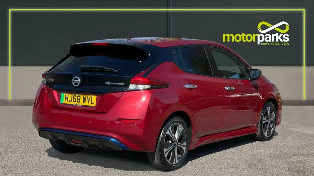 2018-nissan-leaf-e-n-connecta-big-2
