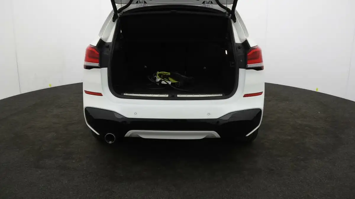 2020-bmw-x1-15-xdrive-25e-phev-m-sport-big-16