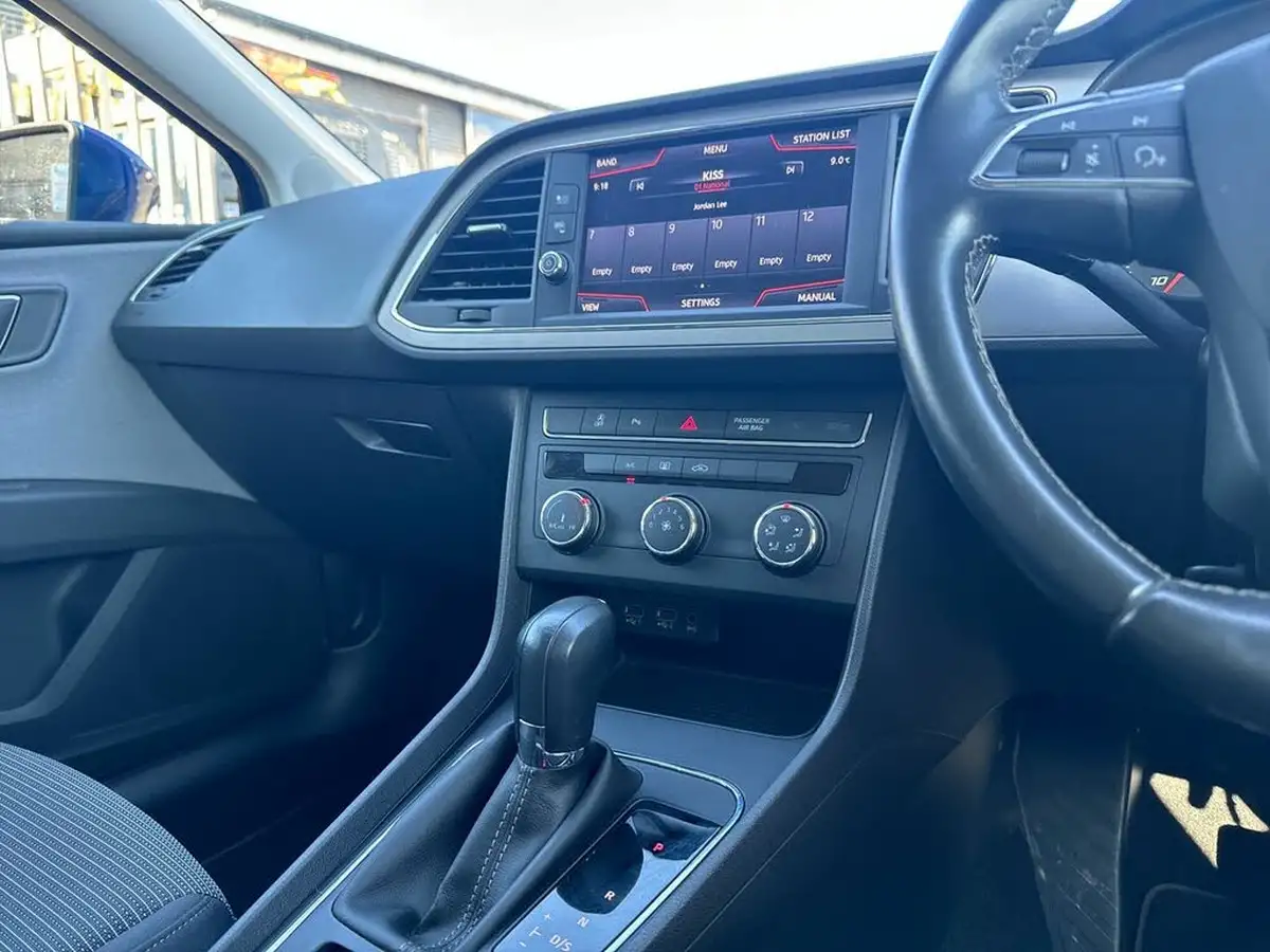 2019-seat-leon-16tdi-se-dynamic-ss-hatchback-dsg-big-16