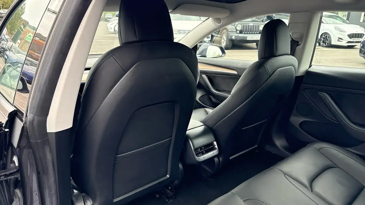2021-tesla-model-3-e-standard-plus-big-13