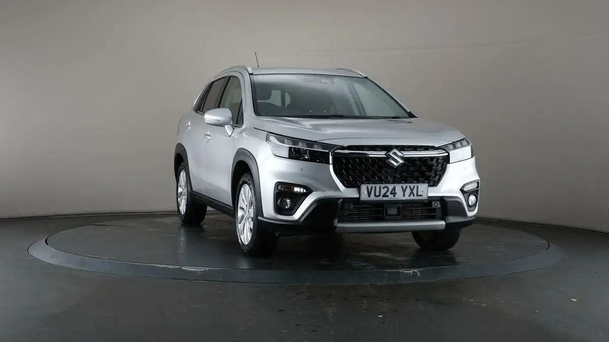 2024-suzuki-s-cross-14-boosterjet-motion-big-40