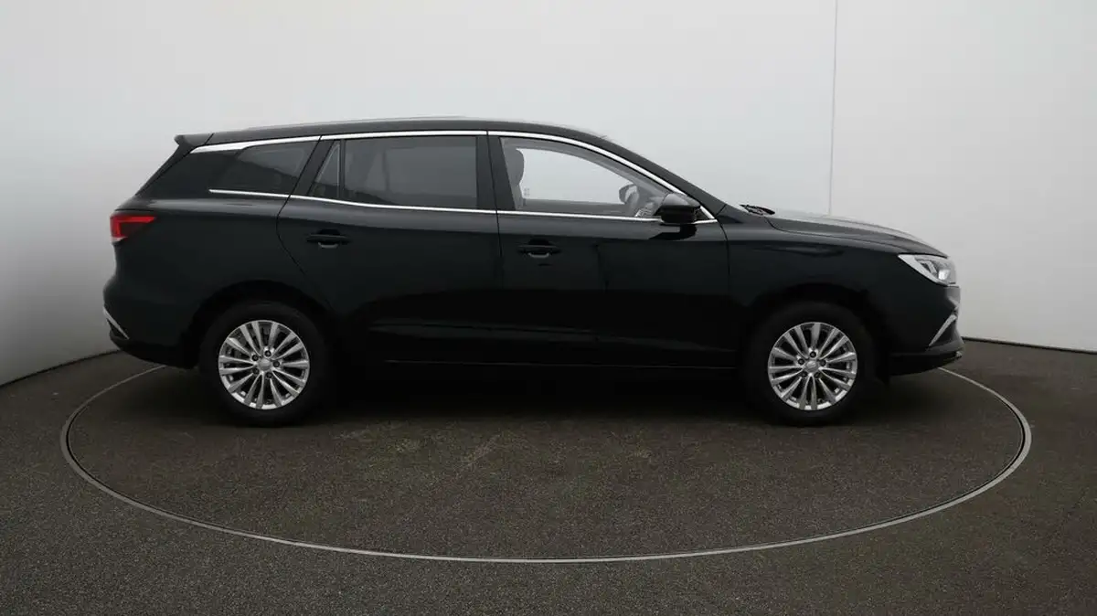 2022-mg-mg5-e-excite-ev-long-range-big-38