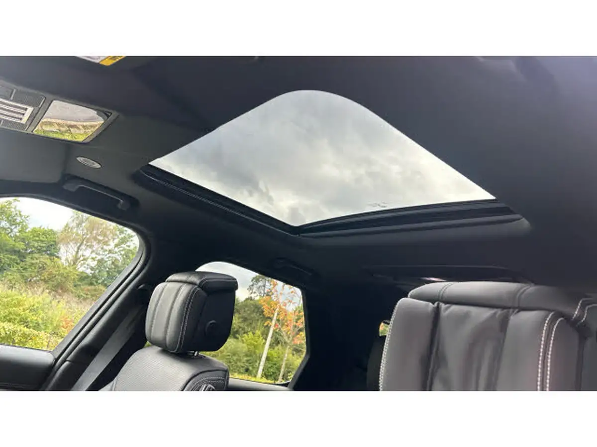 2024-land-rover-discovery-30-d350-dynamic-hse-big-25
