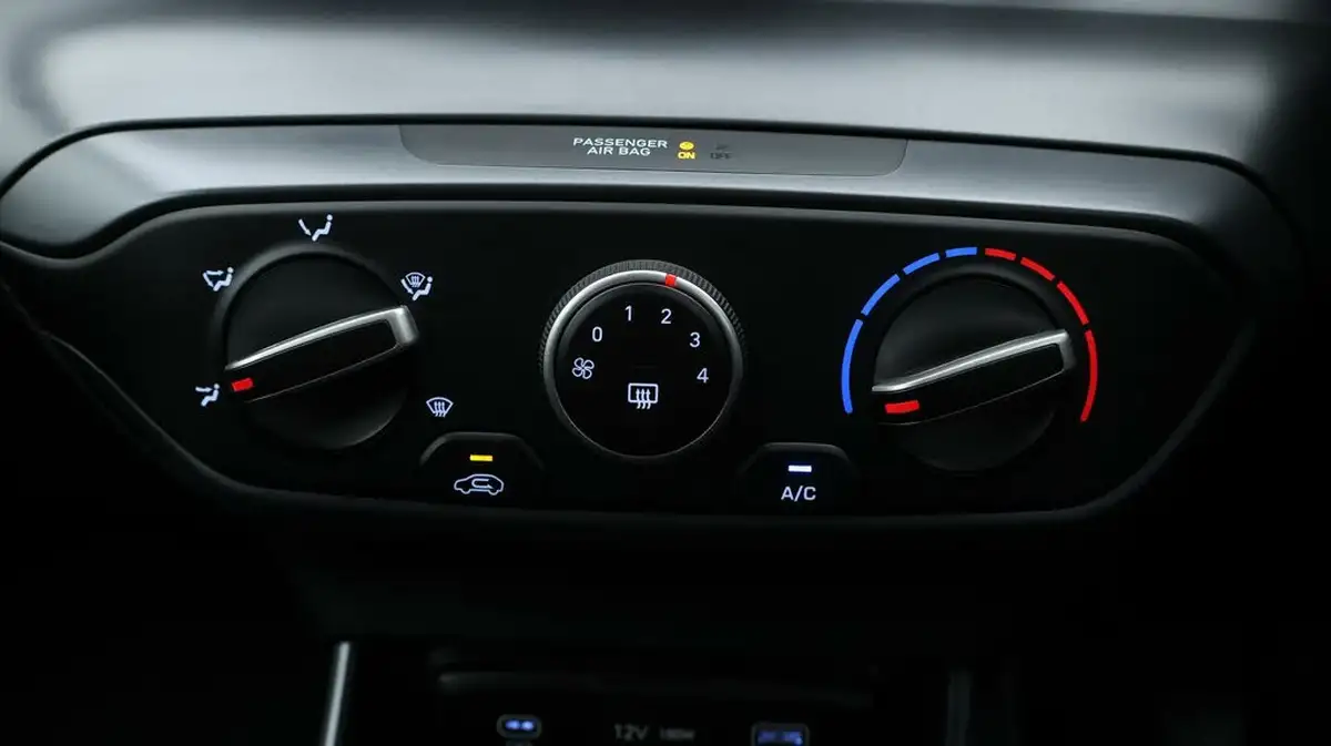 2024-hyundai-i20-10-t-gdi-advance-big-12